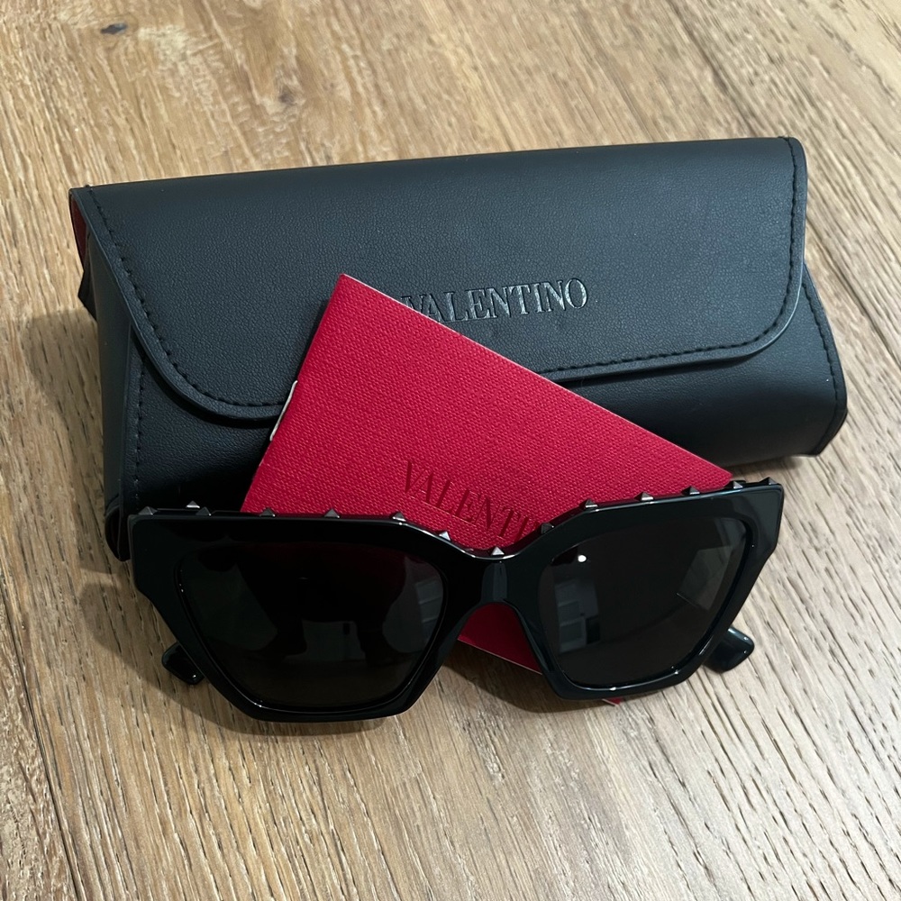 Valentino cat eye sunglasses